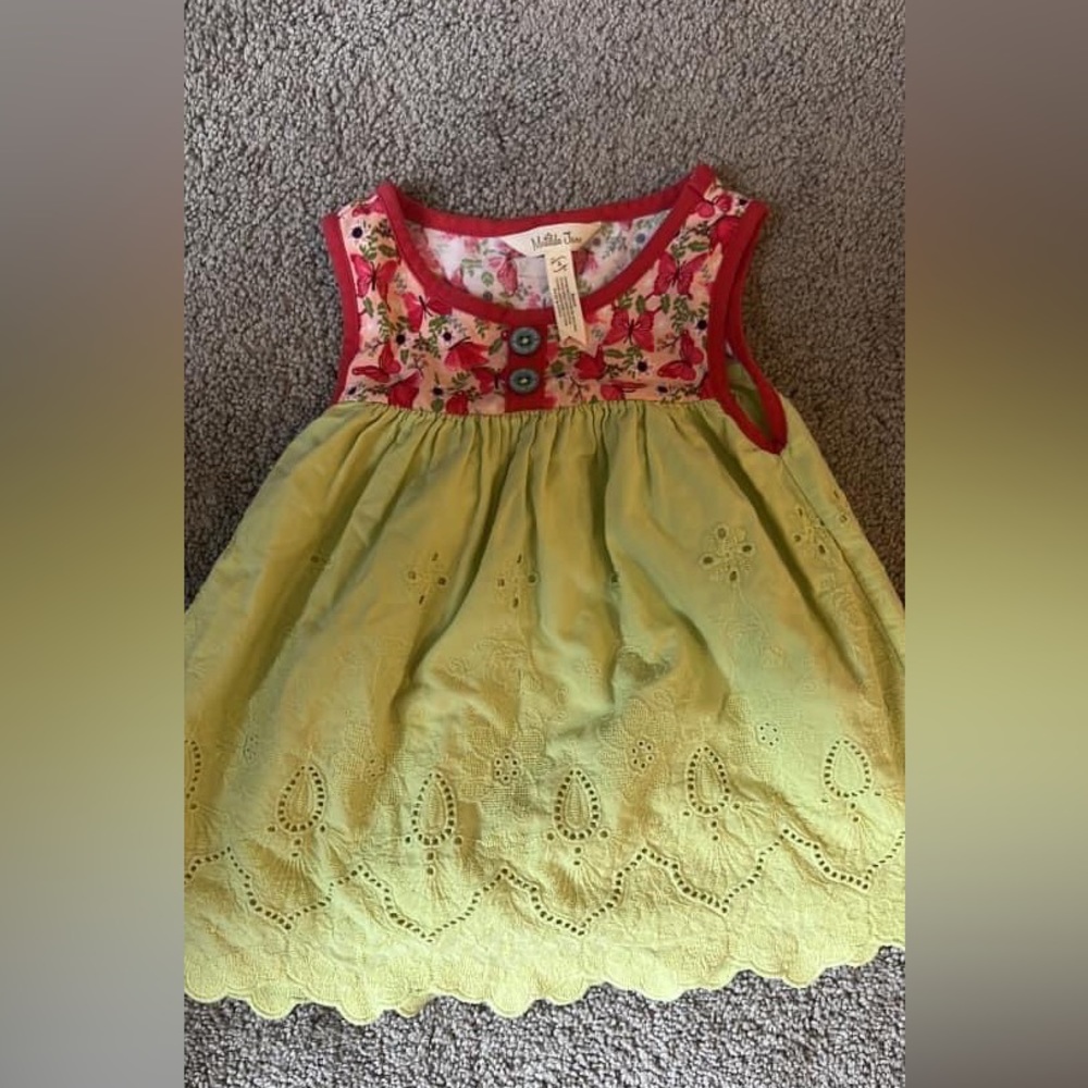 Matilda, Jane, tunic